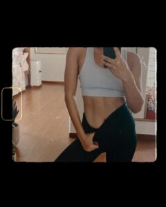 Sayani Gupta Instagram - Ab-Bas! #workinprogress 🤞💪🫶
