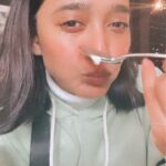 Sayani Gupta Instagram – Food is where it’s at for me!
The perfect place to combine food & travel is Australia. They produce everything in the country. Have huge respect for the produce! Which reflects on the plate!
From street food to fine dining, every budget is covered without compromising on quality!
Borrowing my co-traveller friend @smritikiran’s favourite song (also our life philosophy) for a life long mission- travel for food. Eat to your heart’s content! 

@australia #food #happy #travel #foodisart 
#seeaustralia