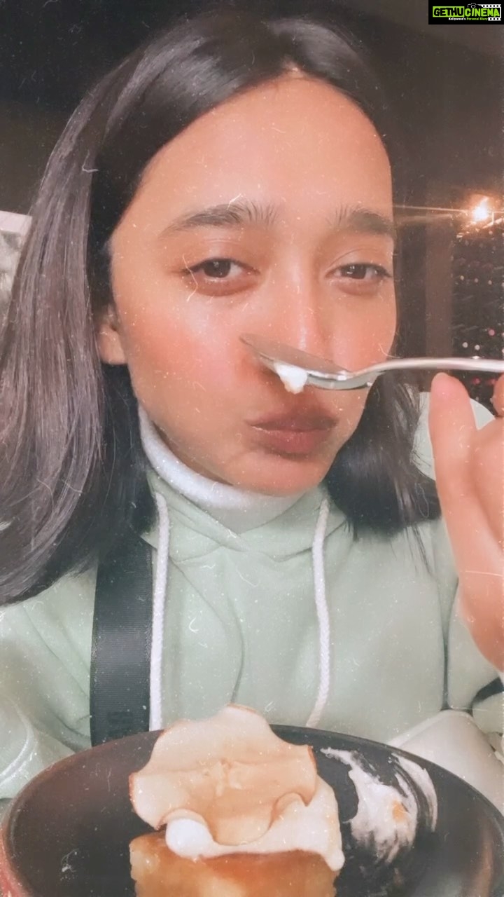 Sayani Gupta Instagram - Food is where it’s at for me! The perfect place to combine food & travel is Australia. They produce everything in the country. Have huge respect for the produce! Which reflects on the plate! From street food to fine dining, every budget is covered without compromising on quality! Borrowing my co-traveller friend @smritikiran’s favourite song (also our life philosophy) for a life long mission- travel for food. Eat to your heart’s content! @australia #food #happy #travel #foodisart #seeaustralia