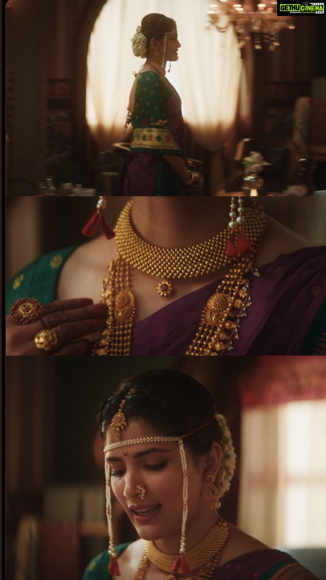 Sayli Patil Instagram - Tanishq Rivaah - Dir Cut R I V A A H By #Tanishq ๐ เคคเคจเคฟเคทเฅเค เคธเคพเคฆเคฐ เคเคฐเฅเคค เคเคนเฅ เคฐเคฟเคตเคพเคนเค เคเคฒเคพ เคฌเคจเคตเฅเคฏเคพ เคจเคตเคฟเคจ เคฐเคฟเคตเคพเค . Production house - Crazy Few Films @crazyfewfilms Director -@sharatk89 Producers - @urfikazmi / @viiraaj Associate Producer - @sunnytalkss Executive Producer - @vidya.muraleedharan Associate Director - @edulgovadia Music Director - abhishek.arora25 DOP - @vikasvasudevan Casting Director -@anti.casting (@vaibhav_vishant) Production Designer - @nimishkotwal Costume Designer - @tanya_oak Make up / Hair - @makeupby_mahimawachher Cast- @prachee_shah_paandya @sayliipatil @tanishqjewellery @rivaahbytanishq #Rivaahbytanishq #tanishqjewellery #wedding #weddingjewellery