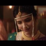 Sayli Patil Instagram - R I V A A H By #Tanishq 😊 तनिष्क सादर करीत आहे रिवाहः चला बनवूया नविन रिवाज . Production house - Crazy Few Films @crazyfewfilms Director -@sharatk89 Producers - @urfikazmi / @viiraaj Associate Producer - @sunnytalkss Executive Producer - @vidya.muraleedharan Associate Director - @edulgovadia Music Director - abhishek.arora25 DOP - @vikasvasudevan Casting Director -@anti.casting (@vaibhav_vishant) Production Designer - @nimishkotwal Costume Designer - @tanya_oak Make up / Hair - @makeupby_mahimawachher Cast- @prachee_shah_paandya @sayliipatil @tanishqjewellery @rivaahbytanishq #Rivaahbytanishq #tanishqjewellery #wedding #weddingjewellery