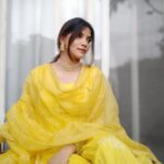 Sayli Patil Instagram - my love for yellow and yellow salwar suit is ♾️💛