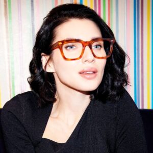 Scarlett Mellish Wilson Instagram - Favourite shot from my campaign with @ed.scarlett.soho and honoured to be a part of the team ! 

Posted @withregram • @ed.scarlett.soho Our model @scarlettwilsonofficial wears "Compton" spectacle frames in Caramel tortoiseshell.
Location: @thegrouchoclub 
Photo: @simon_clemenger_photography #edscarlett #glasses #sunglasses #designerglasses #model #scarlettwilson @freshagents 

Skincare always @alumiermduk 
Make up @trinnylondon @armani_makeup 
Beauty @theesteticaclinic 

#englishmodel #britishmodel