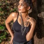 Seerat Kapoor Instagram - Real Talk ☄️ H&M @makeupbykamaljeet Styled by @makeupbykamaljeet Photographer @atulr @atulyachitr
