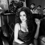 Seerat Kapoor Instagram - Be mindful about who you share your thoughts with ♥️ H&M @artistrybykri