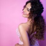 Seerat Kapoor Instagram - This princess is all about love 💗 For @iwmbuzz Awards 💫 Outfit @valdrinsahiti Heels @stevemaddenindia Styled by @shubhi.kumar Makeup @artistrybykri Hair @makeupandhairby_meghana Photography @journeyman1027 #iwmbuzz