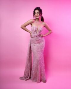 Seerat Kapoor Instagram - This princess is all about love 💗

For @iwmbuzz Awards 💫

Outfit @valdrinsahiti
Heels @stevemaddenindia 
Styled by @shubhi.kumar
Makeup @artistrybykri 
Hair @makeupandhairby_meghana 
Photography @journeyman1027

#iwmbuzz