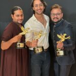 Shaheer Sheikh Instagram – Big night for our short film Yatri Kripya Dhyan De #YKDD ! 
Best director in a short film @theitembomb 
Best casting in a short film @shaneemz 
& Best actor in a short film 🕺😌… humbled and excited for all the love that’s come our way! Thank you for the opportunity @amazonminitv 
Had the best time working with this dream team @shwetabasuprasad11 
 Thank you @IWMbuzz for the recognition 🙏🏻