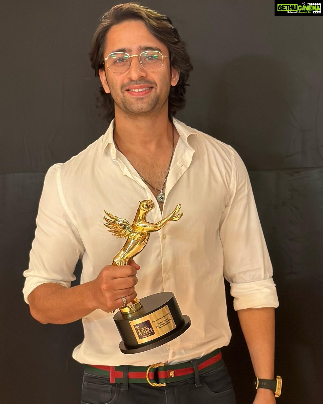 Shaheer Sheikh Instagram - Big night for our short film Yatri Kripya Dhyan De #YKDD ! Best director in a short film @theitembomb Best casting in a short film @shaneemz & Best actor in a short film πΊπβ¦ humbled and excited for all the love thatβs come our way! Thank you for the opportunity @amazonminitv Had the best time working with this dream team @shwetabasuprasad11 Thank you @IWMbuzz for the recognition ππ»
