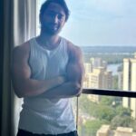 Shaheer Sheikh Instagram - Aise kyun!!
