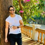 Shaheer Sheikh Instagram - #tealover #madMe Chandivali Studio