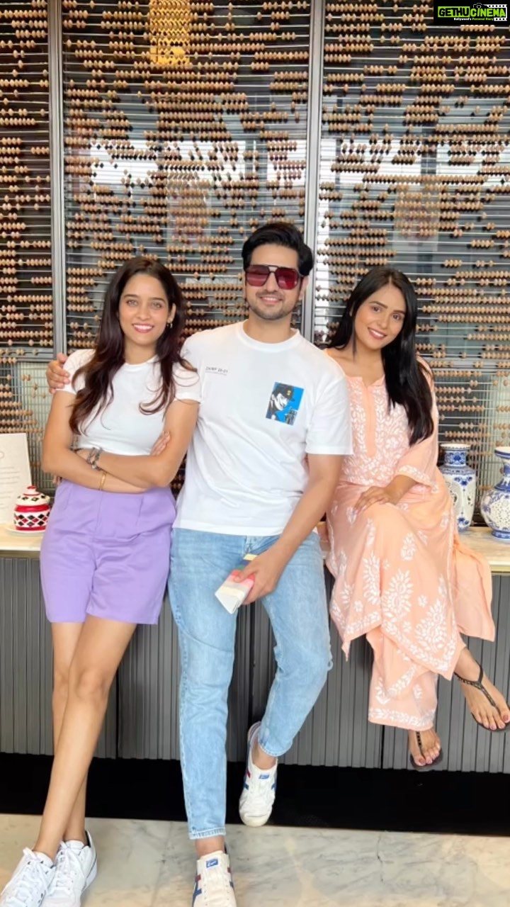 Shakti Arora Instagram - @nehaasaxena π @shaktiarora π€ @krunal_kasare . . . . . . . . . . . . . . . . . . . . . . . . . #trendingreels #trending #trendingaudio #reelkarofeelkaro #reelsinstagram #reelsvideo #reelitfeelit