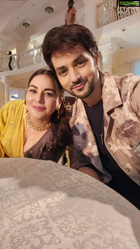 Shakti Arora Instagram - #kundalibhagya Thankyou my kundali team for giving me awesome memories. It was great experience to work with such a talented team. Now my thanku list is a bit long but plz go through, u ll enjoy it.. Thanks to @ektarkapoor for always believing in me.. Thanku @anilvkumar04 for being my strength.. thanku so much to my lovely director @sahil.sharma540 for being so patient and kind, Thanku @muktadhond for building my character so well and portraying me in such good light.. thanku for being such an amazing costar @sarya12 for making me learn how to write and create a scene Thanku @nzoomfakih for being so crazy, be as amazing as u r always n u know I wish the best for u.. Thanku @manitjoura for loving me like an elder brother and always being there.. Thanku @jassi.k15 and #shivan for being the best creative on set and make me feel like home, thanku @neels_99 and @ushabachani4 for being rockstars u r..u guys r special ❤️ Thanku for being so cool @kapursahab enjoy ur single hood, u know i always envy u.. thanku @naveensaini9 u have loved me like my own father and always given me right advices Thanku @hindujaanisha for calling me beta from day one and the bond that I share with u is special, thanku @sanjaygagnaniofficial for being such a cute villain that u could never make me angry, thanku @sahilgambhir_ the love that I see in ur eyes for me brings tears to my eyes, I feel like u r my real daughter. Thanku @sonal_1206 for being such a good friend and will miss working with u. Thanku @ruhiiiiiiiiii for being my saheli on the set, although very few days we worked together still made a special bond with u @rishika_nag . Thanku @madhuraja2011 treating me with such good food everytime. I love ur warmth n will missu All in all, it was a wonderful journey of 10 months, and I wish best of luck for the new set of actors who are going to take this forward. Maybe some people are missed here, but my whole team, all cast n crew love u al guys. Keep doing the hard work. The Show must go on!! One big tight hug to all the viewers and my well-wishers who loved me so much through out the show..I promise ll give u more opportunities to love me more..❤️