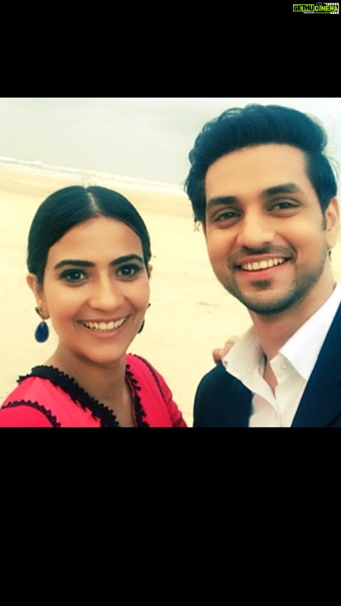 Shakti Arora Instagram - Throwback #silsilabadalterishtonka memories βοΈ Cheers π₯ to good times πΊπ Happy Sunday π