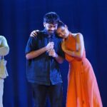 Shakti Mohan Instagram - Moments in time from the Movement & Performance Conservatory Recital, honoured by the presence of our beloved @kapilsharma 🙏🏻 We thank you with all our hearts 🫶🏼 So happy to have my friends, teachers & family supporting our graduating MAPC students. @punitjpathakofficial @neetimohan18 @nihaarpandya @muktimohan Eternally grateful to all the teachers @nrityashakti who work relentlessly and selflessly to make every event magical. Big thanks to @itsneerajlohni for designing the entire recital 👏🏼👏🏼👏🏼 @anushisingh_np @bramharshi_bhardwaj @aricmastr @s_kautia Can’t get the routines you guys choreographed out of my head! Proud of our faculty! 👏🏼👏🏼👏🏼 Special thanks to @afrogirl_indian for being the gracious host of the evening. Love my Jiggy who makes it all happen with love and more love @psy444_fauj 🫶🏼 Most importantly I want to thank all the friends and families of students who are a constant support in their journey. This wouldn’t be possible without our team @sanjip_rajak @bablukumar0810 @janhavinsane @ritual_fauj @__ishitatiwari__ @yash.l.amin & our volunteers. Videography by @souravsharmaofficial Photography by @shubhamdancer #MAPC #NrityaShakti