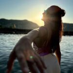 Shakti Mohan Instagram - No fomo on lake Como ⛵️ @italiait #wannatravelagain 😌🧳