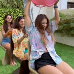 Shakti Mohan Instagram - When my bae don’t bathe 💦 Perfecttttt #sunday