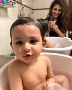 Shakti Mohan Instagram - Love of my life 👶🏻
My content source of joy 
Happy birthday my Aryamputtiii 
Chiku maasi is obsessed with you 🤩 
Love youuuuuuuuu my Aryaaaaa, my baby beluga, ghuttapudiii and many other names I call him by 😆🫶🏼