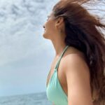 Shakti Mohan Instagram - Boat hua 🚤😆 #toobeautifultobereal 🌊 @italiait