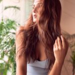 Shakti Mohan Instagram - woke up like this 😉 📸 @rohitsrivastava_ 💫@vrinda.fashionstylist 🎞️@ajay.inscape @atd_retouching 💄@cashmakeupartistry 🎀@arbazshaikh6210 @riasanghai2410 👗@siddhidbhandari ✌🏼@idgafthebrand