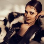 Shakti Mohan Instagram - Life ain't all black and white 📸 @rohitsrivastava_ 💫@vrinda.fashionstylist 🎞️@ajay.inscape @atd_retouching 💄@cashmakeupartistry 🎀@arbazshaikh6210 @riasanghai2410 👗@siddhidbhandari ✌🏼@idgafthebrand