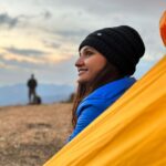 Shakti Mohan Instagram - An unforgettable trip 🏔️ Learnt to live in the wild 🌳🐾 Experienced what’s it like to live without network, electricity, washroom and for the very first time slept in sleeping bags 👀🏕️ It felt absolutely scary at first 🥶 but I slowly tried to adapt and had such a blissful time 💫 All thanks to @salmanyusuffkhan who organised this beautiful experience ✨ Super duper grateful for this 🙏🏻 Had the best company @saudkhan83 @aamiryusufkhan 🍃 Thanks to captain Geelani & his team ✌🏼 📸@ronnie.patiyal