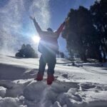 Shakti Mohan Instagram - An unforgettable trip 🏔️ Learnt to live in the wild 🌳🐾 Experienced what’s it like to live without network, electricity, washroom and for the very first time slept in sleeping bags 👀🏕️ It felt absolutely scary at first 🥶 but I slowly tried to adapt and had such a blissful time 💫 All thanks to @salmanyusuffkhan who organised this beautiful experience ✨ Super duper grateful for this 🙏🏻 Had the best company @saudkhan83 @aamiryusufkhan 🍃 Thanks to captain Geelani & his team ✌🏼 📸@ronnie.patiyal