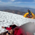 Shakti Mohan Instagram - An unforgettable trip 🏔️ Learnt to live in the wild 🌳🐾 Experienced what’s it like to live without network, electricity, washroom and for the very first time slept in sleeping bags 👀🏕️ It felt absolutely scary at first 🥶 but I slowly tried to adapt and had such a blissful time 💫 All thanks to @salmanyusuffkhan who organised this beautiful experience ✨ Super duper grateful for this 🙏🏻 Had the best company @saudkhan83 @aamiryusufkhan 🍃 Thanks to captain Geelani & his team ✌🏼 📸@ronnie.patiyal