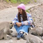 Shakti Mohan Instagram – wid my clan 🐒

felt like I finally belong 🫶🏼

📸 @sonukashyap_5612 
⛰️@rishikeshexpert