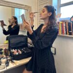 Shakti Mohan Instagram – I told you I’ll be ready in 5 minutes💄
Stop calling me every hour 🤷🏻‍♀️😆🙈

#makeup diaries 🤓
