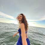 Shakti Mohan Instagram – photo dump 🏝️
#throwback #superhappy