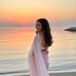 Shakti Mohan Instagram - Saree not sarry 🤓 Tried wearing saree by myself for the first time… couldn’t walk 🤷🏻‍♀️ Thanks to the girls on the beach who came to my rescue and fixed it 🥻😅 📷 @ruheedosani @muktimohan Styled by @isolatednee Assisted by @styling_by_shruti @shraddha.dange Outfit @madsamtinzin Ring @soranamjewels