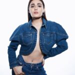 Shalini Pandey Instagram - Strike a pose ⚡️🎶