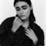 Shalini Pandey Instagram - 🕷️Love me too 🖤 Shot by @vijitgupta Makeup by @flaviagiumua Hair by @pinkeykashidonhair Styled by @khyatibusa