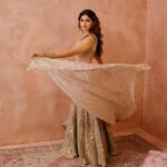 Shamita Shetty Instagram - 𝙋𝙎 @ 𝙆𝙂 | 𝙏𝙝𝙚 𝙋𝙎 𝙄𝙘𝙤𝙣 𝙀𝙙𝙞𝙩𝙞𝙤𝙣 𝘈𝘴 𝘸𝘦 𝘤𝘰𝘶𝘯𝘵𝘥𝘰𝘸𝘯 𝘵𝘰 𝘵𝘩𝘦 𝘭𝘢𝘶𝘯𝘤𝘩 𝘰𝘧 𝘰𝘶𝘳 𝘣𝘳𝘪𝘥𝘢𝘭 𝘧𝘭𝘢𝘨𝘴𝘩𝘪𝘱 𝘴𝘵𝘰𝘳𝘦 𝘪𝘯 𝘒𝘢𝘭𝘢 𝘎𝘩𝘰𝘥𝘢 𝘵𝘩𝘪𝘴 𝘮𝘰𝘯𝘵𝘩, 𝘸𝘦 𝘢𝘳𝘦 𝘤𝘦𝘭𝘦𝘣𝘳𝘢𝘵𝘪𝘯𝘨 𝘵𝘩𝘦 𝘮𝘪𝘭𝘦𝘴𝘵𝘰𝘯𝘦 𝘸𝘪𝘵𝘩 𝘰𝘶𝘳 𝘖𝘎 #𝘗𝘚𝘎𝘪𝘳𝘭𝘴 𝘪𝘯 𝘵𝘩𝘦 𝘢𝘭𝘭-𝘯𝘦𝘸 '𝘔𝘰𝘥𝘦𝘳𝘯 𝘔𝘶𝘨𝘩𝘢𝘭𝘴' 𝘤𝘰𝘭𝘭𝘦𝘤𝘵𝘪𝘰𝘯. “ @shamitashetty_official and I first met in college, and have been friends ever since. She’s a multi-faceted multi-hyphenate, and I’ve seen her personal style evolve beautifully over the years. As she makes a return to the big screen with her new movie, this was the perfect time for her to be a part of our celebratory campaign. ” — Payal Singhal Shamita Shetty in the Grey Georgette Sharara with Bagh Embroidery from the SS’23 ‘Modern Mughals’ collection, available exclusively at the Kala Ghoda store. 🗓️ Launches 20 April, 2023 📍 Payal Singhal, Ground Floor, Bhogilal Hargovindas Bldg, 18/20, K Dubash Marg, Kala Ghoda, Fort, Mumbai, 400018 For shopping assistance: Email: cs@payalsinghal.com Call/WhatsApp: +91 9321578764 Jewellery @satyanifinejewels Shot by @porus.vimadalal Styled by @prayag.menon HMU @inherchair #PSatKG #PSFullCircle #NewCollection #StoreLaunch #ModernMughals #PSIcons #MuseMagic #NewLaunch #WatchThisSpace