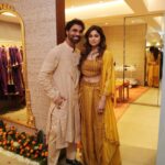 Shamita Shetty Instagram – Wearing Sunshine today 🌞☀️🙆‍♀️ 

Outfit : @punitbalanaofficial 
Jewellery : @curiocottagejewelry 
@stylebysaachivj 

#holi #colors #friends #ootd #love #peace #gratitude