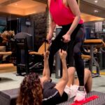 Shamita Shetty Instagram – Partner Workouts make you work harder. We tend to push more due to the competitive spirit 🏋‍♀️🏋‍♀️

Training with a buddy help you stay consistent and you end up trying new and interesting stuff which makes it even more enjoyable 🤼‍♀️ 

.

.

.

.

#training #mondaymotivation #workout #strong #workoutwithshamita #love #gratitude
