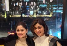 Shamita Shetty Instagram - Sisters … means you always have back up ❤️🧚‍♀️🧿 #sistergoals #londondiaries #love #mine #sisterhood #gratitude #munkiandtunki