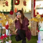 Shamita Shetty Instagram - Christmas feels🎄🤶❤️🧚‍♀️🙆‍♀️ #christmas #christmasdecor #fun #love ❤️🧿 #gratitude