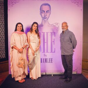 Shamlee Instagram - Grateful for those who grace our paths and leave an indeliable mark on our artistic endeavours! 
‘She’ was graced by the presence of Mr. Mani Ratnam Sir and Mrs.Suhasini Ma’m @suhasinihasan