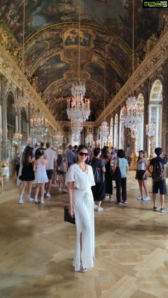 Shamlee Instagram - Versailles