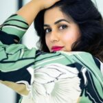 Shamna Kasim Instagram – Life is fun , do something different… 

Costume: @imraabespoke 
Pics: @ravi_cross_clickx @v_capturesphotography 
Hairstylist: @hairartistpoojagupta 
Personal staff: @pranay_kohli 

@etvtelugu2708 @etvwin #dheepremierleague #lovemyjob 🧿