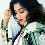 Shamna Kasim Instagram - Life is fun , do something different… Costume: @imraabespoke Pics: @ravi_cross_clickx @v_capturesphotography Hairstylist: @hairartistpoojagupta Personal staff: @pranay_kohli @etvtelugu2708 @etvwin #dheepremierleague #lovemyjob 🧿