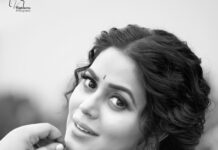 Shamna Kasim Instagram - Nothing feels as perfect as a saree ❤️ Styling: @vasudevan.arun Saree: @zoella_dubai Saree blouse: @vasudevan.arun Jewelry: @emmadi_silver_jewellery Pics: @v_capturesphotography Hairstylist: @hairartistpoojagupta Personal staff: @pranay_kohli @etvtelugu2708 #dheepremierleague #lovemyjob 🧿