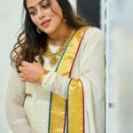 Shamna Kasim Instagram - ❤️