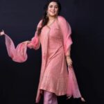Shamna Kasim Instagram - Elegance is a discipline of life…. Outfit: @jazaashdesignstudio Jewelry: @emmadi_silver_jewellery Pics: @ravi_cross_clickx @v_capturesphotography Hairstylist: @hairartistpoojagupta Personal staff: @pranay_kohli @etvtelugu2708 #dheepremierleague #lovemyjob #lovemyself ❤️🧿