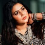 Shamna Kasim Instagram - Before you judge me make sure you are perfect…. Outfit: @resha_by_rehana_shana Jewelry: @bcos_its_silver Pics: @v_capturesphotography Hairstylist: @hairartistpoojagupta Personal staff: @pranay_kohli @etvtelugu2708 #dheepremierleague #telugu #lovemyjob ❤️