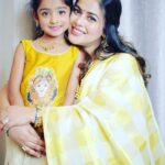 Shamna Kasim Instagram - Onam begins …. Happy Onam with chinnatty …. Dubai, United Arab Emirates