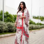 Shamna Kasim Instagram - To fall in love with yourself is the first secret to happiness ❤️ Outfit: @imraabespoke Pics: @v_capturesphotography Hairstylist: @hairartistpoojagupta Personal staff: @pranay_kohli #dheepremierleague #etvtelugu @etvtelugu2708