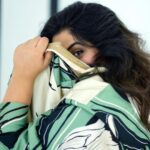 Shamna Kasim Instagram – Life is fun , do something different… 

Costume: @imraabespoke 
Pics: @ravi_cross_clickx @v_capturesphotography 
Hairstylist: @hairartistpoojagupta 
Personal staff: @pranay_kohli 

@etvtelugu2708 @etvwin #dheepremierleague #lovemyjob 🧿